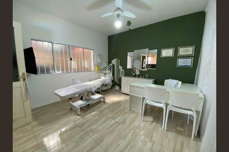 Casa à venda com 4 quartos, 198m² em Parque Residencial Vila União, Campinas