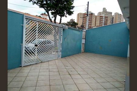 Casa à venda com 240m², 3 quartos e 4 vagas