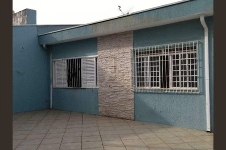 Casa à venda com 240m², 3 quartos e 4 vagas