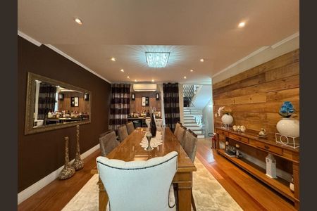 Casa à venda com 5 quartos, 380m² em Residencial Tres (Alphaville), Santana de Parnaíba