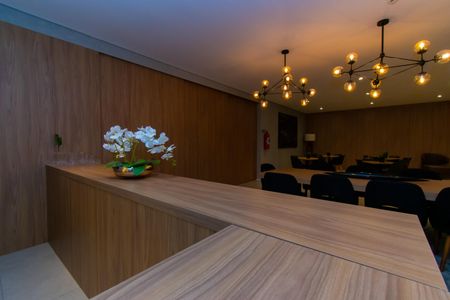 Apartamento à venda com 62m², 2 quartos e 1 vagaÁrea comum 