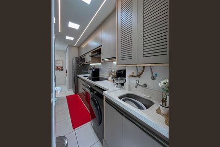 Apartamento à venda com 59m², 2 quartos e 1 vaga Apartamento à venda com 59m², 2 quartos e 1 vagaCozinha e Área de Serviço