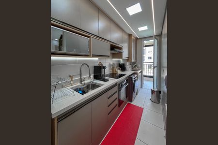 Apartamento à venda com 59m², 2 quartos e 1 vaga Apartamento à venda com 59m², 2 quartos e 1 vagaCozinha e Área de Serviço