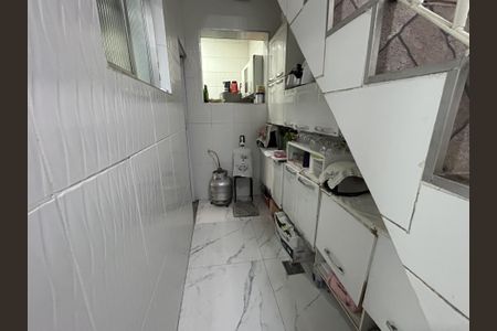 Casa à venda com 95m², 3 quartos e sem vagaÁrea de Serviço