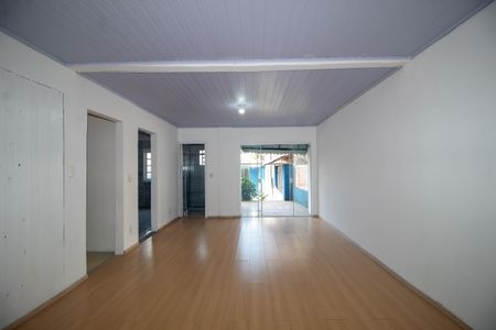 Casa para alugar com 100m², 3 quartos e 1 vaga Casa para alugar com 100m², 3 quartos e 1 vagaSala