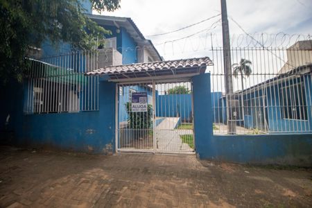 Casa para alugar com 100m², 3 quartos e 1 vaga Casa para alugar com 100m², 3 quartos e 1 vagaFachada