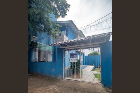 Casa para alugar com 100m², 3 quartos e 1 vaga Casa para alugar com 100m², 3 quartos e 1 vagaFachada