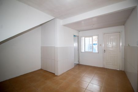 Casa para alugar com 100m², 3 quartos e 1 vaga Casa para alugar com 100m², 3 quartos e 1 vagaSuite