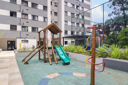 Apartamento à venda com 37m², 2 quartos e 1 vaga Apartamento à venda com 37m², 2 quartos e 1 vagaÁrea comum - Playground