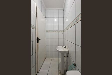 Lavabo de casa para alugar com 2 quartos, 80m² em Guilhermina, Praia Grande