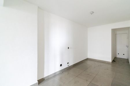 Apartamento para alugar com 65m², 2 quartos e 1 vaga Apartamento para alugar com 65m², 2 quartos e 1 vagaSala