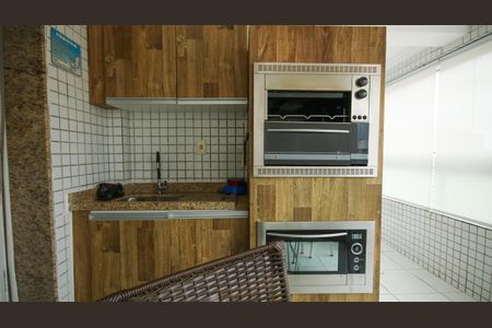 Apartamento para alugar com 88m², 2 quartos e 1 vaga Apartamento para alugar com 88m², 2 quartos e 1 vagaVaranda