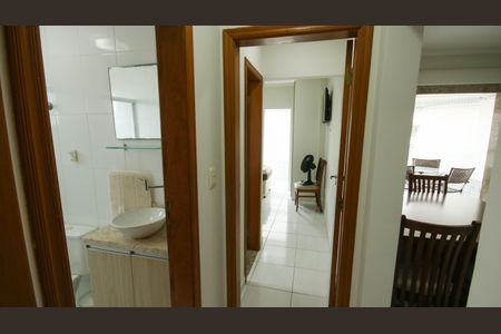 Apartamento para alugar com 88m², 2 quartos e 1 vaga Apartamento para alugar com 88m², 2 quartos e 1 vagaCorredor