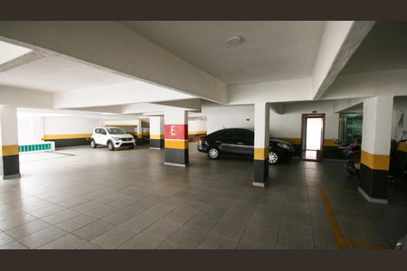 Apartamento para alugar com 88m², 2 quartos e 1 vaga Apartamento para alugar com 88m², 2 quartos e 1 vagaGaragem