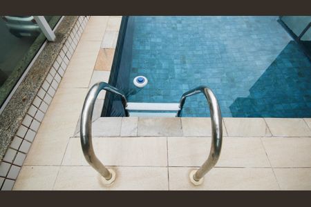 Apartamento para alugar com 88m², 2 quartos e 1 vaga Apartamento para alugar com 88m², 2 quartos e 1 vagaÁrea comum - Piscina