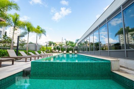 Apartamento à venda com 68m², 2 quartos e 2 vagas Apartamento à venda com 68m², 2 quartos e 2 vagasPiscina