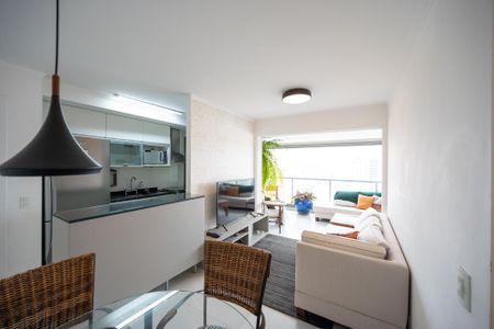 Sala de apartamento à venda com 2 quartos, 68m² em Mirandópolis, São Paulo