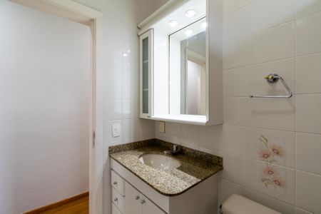 Casa à venda com 175m², 3 quartos e 2 vagasBanheiro Social