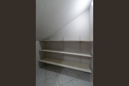 Casa à venda com 175m², 3 quartos e 2 vagasDeposito 