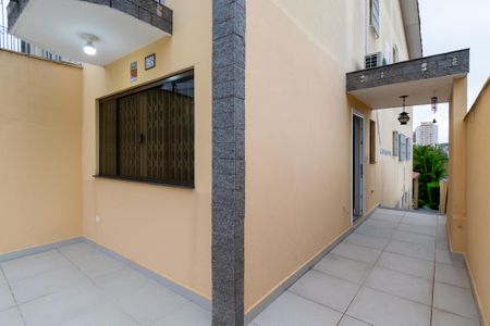 Casa à venda com 175m², 3 quartos e 2 vagasEntrada