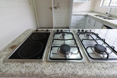 Casa à venda com 175m², 3 quartos e 2 vagasCozinha