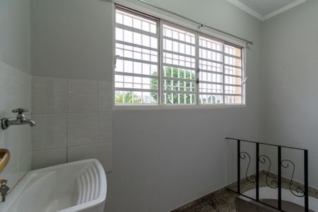 Casa à venda com 175m², 3 quartos e 2 vagasÁrea de Serviço