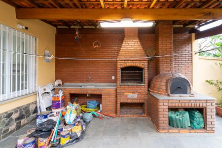 Casa à venda com 175m², 3 quartos e 2 vagasÁrea comum - Churrasqueira