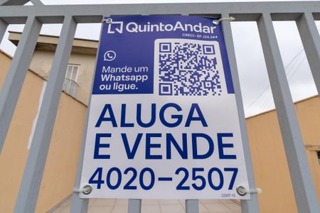 Casa à venda com 175m², 3 quartos e 2 vagasPlaca