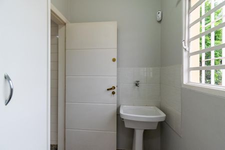 Casa à venda com 175m², 3 quartos e 2 vagasÁrea de Serviço