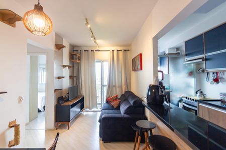 Sala  de apartamento à venda com 2 quartos, 49m² em Jaguaribe, Osasco