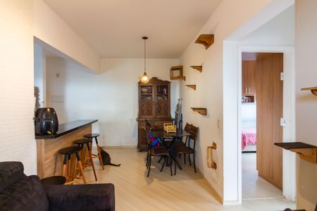 Apartamento à venda com 49m², 2 quartos e 1 vaga Apartamento à venda com 49m², 2 quartos e 1 vagaSala