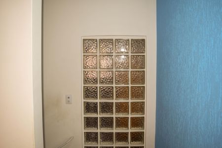 Casa para alugar com 342m², 4 quartos e 6 vagasCorredor externo