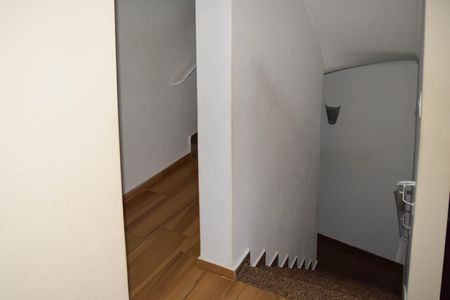 Casa para alugar com 342m², 4 quartos e 6 vagasSala