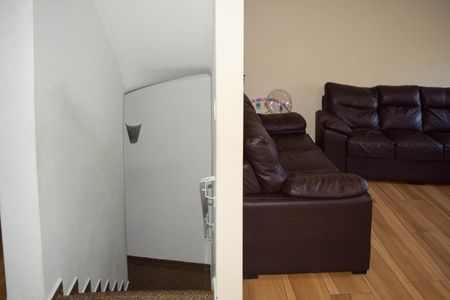 Casa para alugar com 342m², 4 quartos e 6 vagasSala