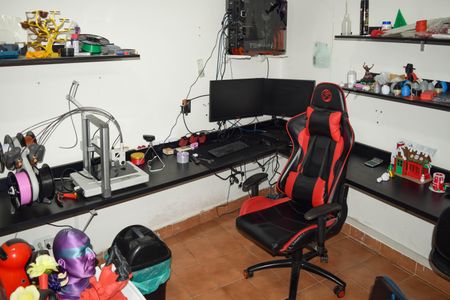 Casa para alugar com 342m², 4 quartos e 6 vagasQuarto de Serviço