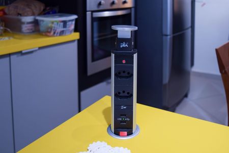 Casa para alugar com 342m², 4 quartos e 6 vagasCozinha