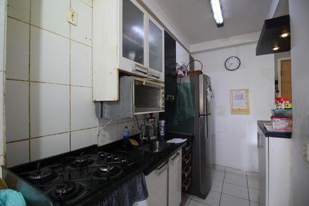 Apartamento à venda com 51m², 2 quartos e 2 vagasCozinha