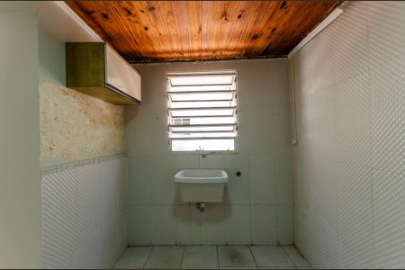 Casa para alugar com 140m², 3 quartos e 1 vaga Casa para alugar com 140m², 3 quartos e 1 vagaÁrea de Serviço