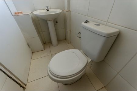 Casa para alugar com 140m², 3 quartos e 1 vaga Casa para alugar com 140m², 3 quartos e 1 vagaBanheiro 1