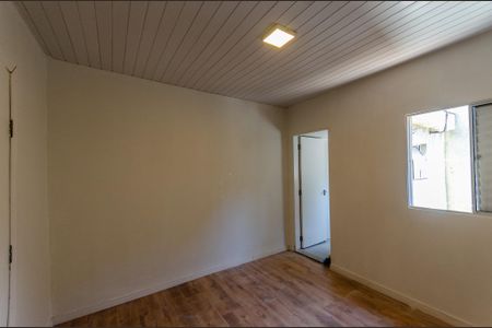 Casa para alugar com 140m², 3 quartos e 1 vaga Casa para alugar com 140m², 3 quartos e 1 vagaSuíte