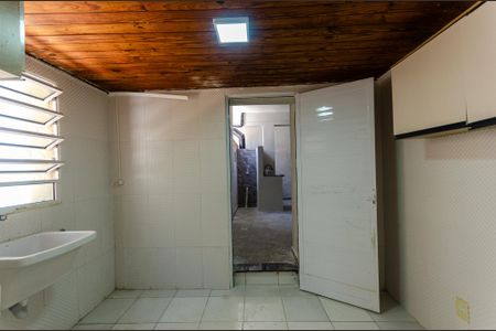 Casa para alugar com 140m², 3 quartos e 1 vaga Casa para alugar com 140m², 3 quartos e 1 vagaÁrea de Serviço