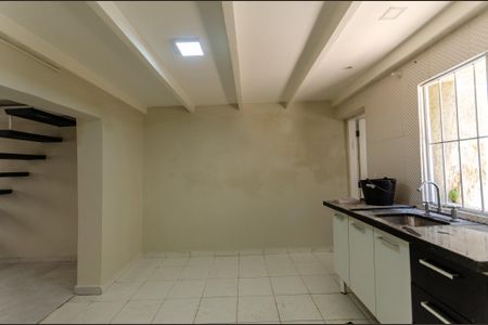 Casa para alugar com 140m², 3 quartos e 1 vaga Casa para alugar com 140m², 3 quartos e 1 vagaCozinha