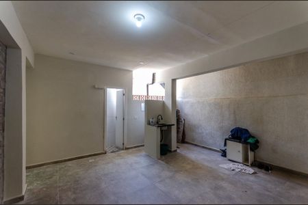 Casa para alugar com 140m², 3 quartos e 1 vaga Casa para alugar com 140m², 3 quartos e 1 vagaÁrea de Serviço 2