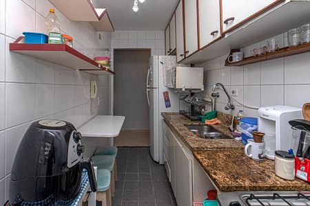 Apartamento para alugar com 64m², 3 quartos e 1 vaga Apartamento para alugar com 64m², 3 quartos e 1 vagacozinha_4