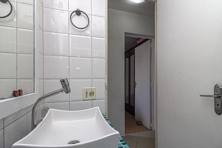 Apartamento para alugar com 64m², 3 quartos e 1 vaga Apartamento para alugar com 64m², 3 quartos e 1 vagabanheiro social_4