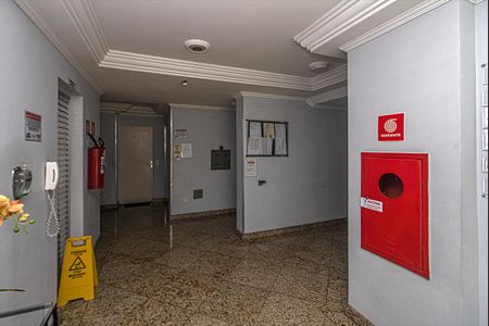 Apartamento para alugar com 64m², 3 quartos e 1 vaga Apartamento para alugar com 64m², 3 quartos e 1 vagahall de entrada_4