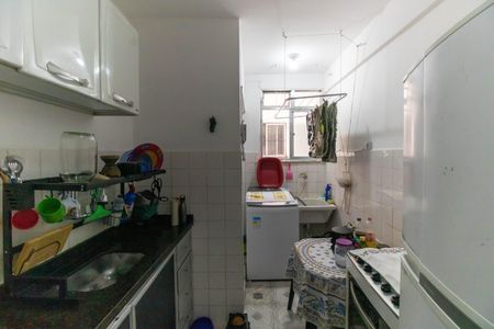 Apartamento à venda com 65m², 2 quartos e 1 vaga Apartamento à venda com 65m², 2 quartos e 1 vagaCozinha e Área de Serviço