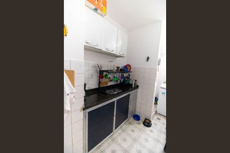 Apartamento à venda com 65m², 2 quartos e 1 vaga Apartamento à venda com 65m², 2 quartos e 1 vagaCozinha e Área de Serviço