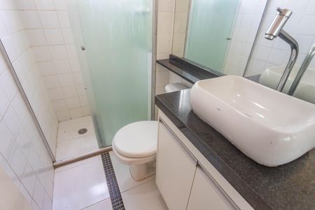 Apartamento à venda com 48m², 2 quartos e 1 vagaBanheiro 