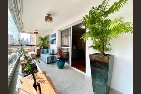 Apartamento à venda com 163m², 3 quartos e 3 vagasFoto 05